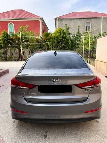 Hyundai Elantra 2018, 103,800 km - 2.0 л - Bakı