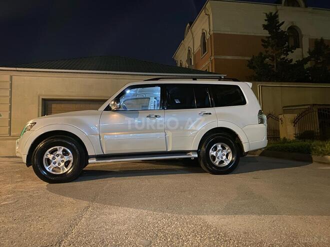Mitsubishi Pajero 2007, 141,000 km - 3.0 l - Bakı
