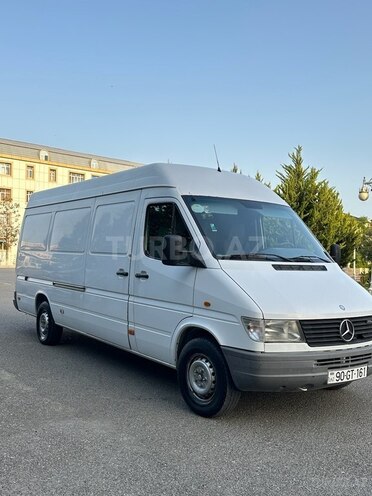Mercedes Sprinter 313 1998, 300,000 km - 2.9 l - Ucar