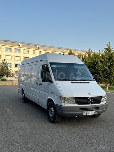 Mercedes Sprinter 313 1998, 300,000 km - 2.9 l - Ucar