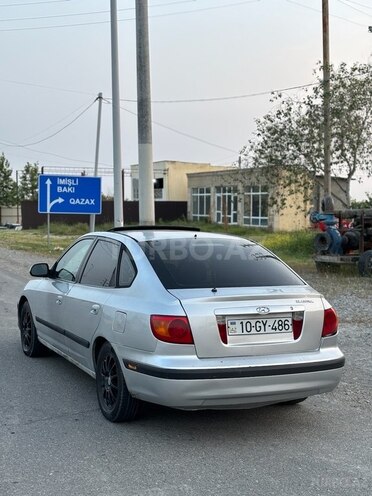 Hyundai Elantra 2001, 250,000 km - 2.0 l - Kürdəmir