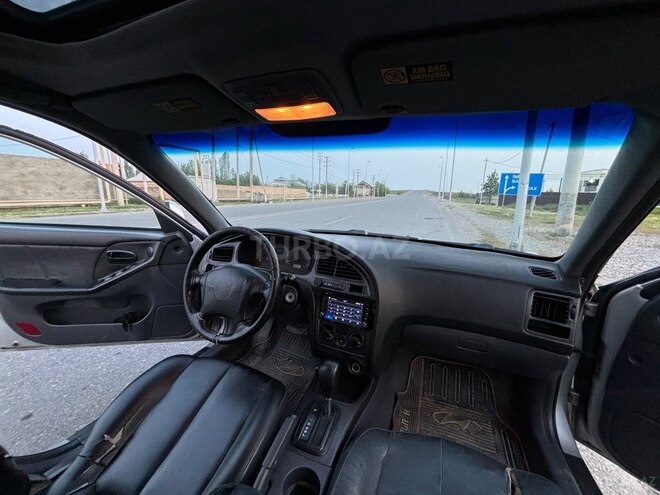 Hyundai Elantra 2001, 250,000 km - 2.0 l - Kürdəmir
