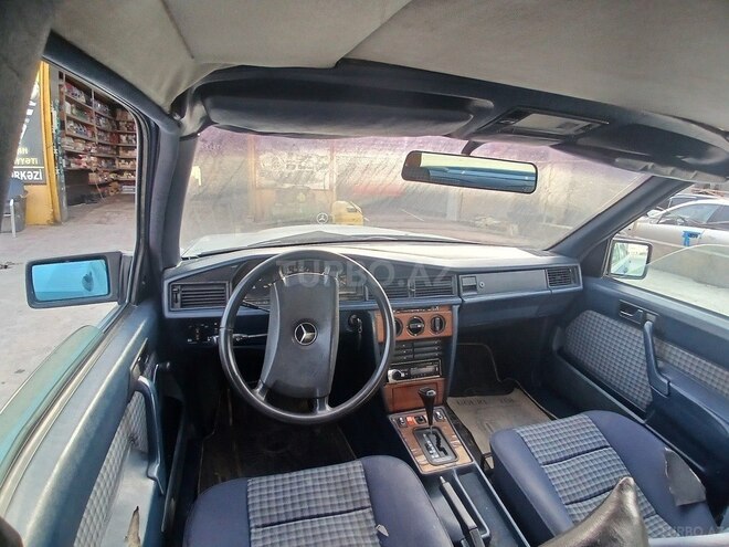 Mercedes 190 1990, 342,111 km - 2.6 l - Sumqayıt