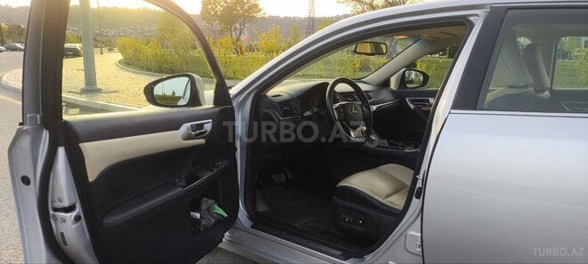 Lexus CT 200h 2014, 188,000 km - 1.8 l - Bakı