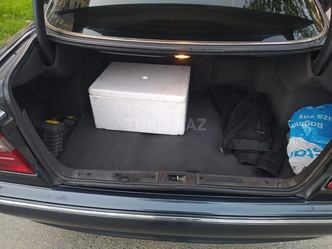 Mercedes E 270 1999, 606,000 km - 2.7 л - Bakı