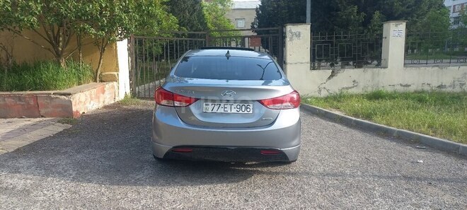 Hyundai Elantra 2013, 250,000 km - 1.8 l - Bakı