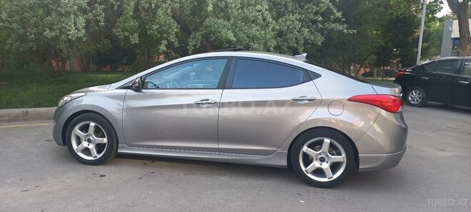 Hyundai Elantra 2013, 250,000 km - 1.8 l - Bakı