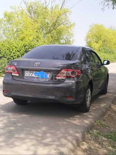 Toyota Corolla 2010, 300,000 km - 1.4 l - Bərdə