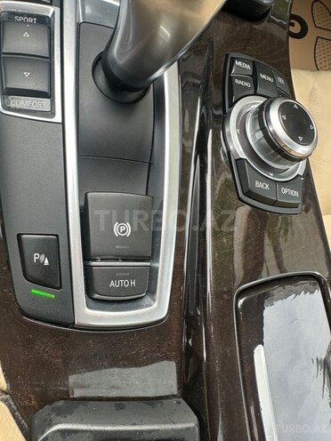 BMW 520 2013, 140,000 km - 2.0 l - Bakı