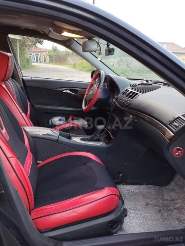 Mercedes E 220 d 2002, 82,300 km - 2.2 l - Lənkəran