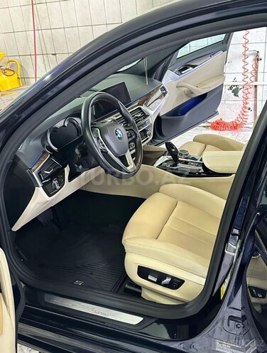 BMW 530 2019, 39,000 km - 2.0 l - Bakı