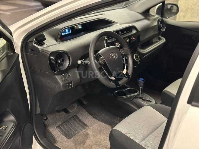 Toyota Aqua 2017, 175,000 km - 1.5 l - Bakı