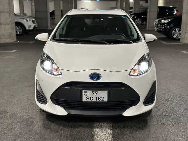 Toyota Aqua 2017, 175,000 km - 1.5 l - Bakı