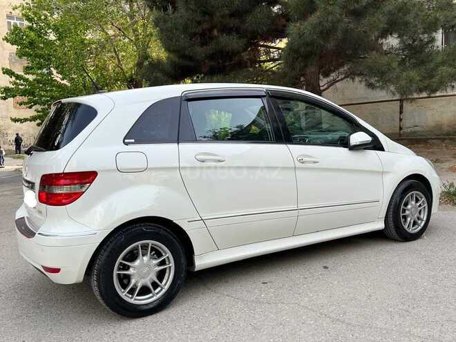 Mercedes B 170 2009, 178,000 km - 1.7 л - Sumqayıt