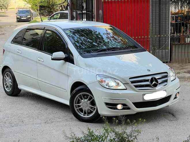 Mercedes B 170 2009, 178,000 km - 1.7 л - Sumqayıt