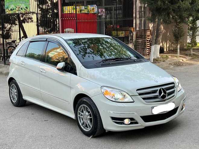 Mercedes B 170 2009, 178,000 km - 1.7 л - Sumqayıt