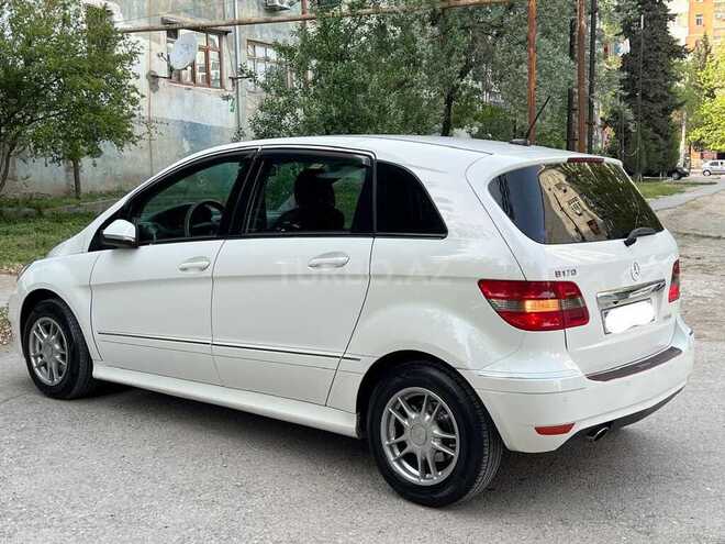 Mercedes B 170 2009, 178,000 km - 1.7 л - Sumqayıt