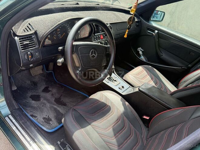 Mercedes C 200 1999, 244,000 km - 2.0 l - Bakı
