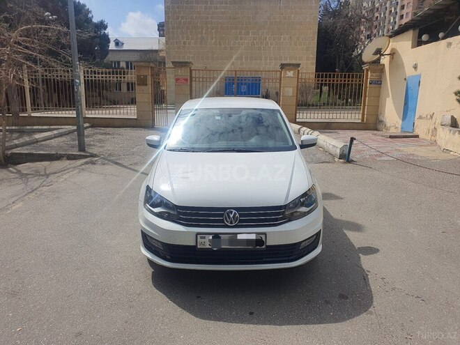 Volkswagen Polo 2018, 98,500 km - 1.6 l - Bakı
