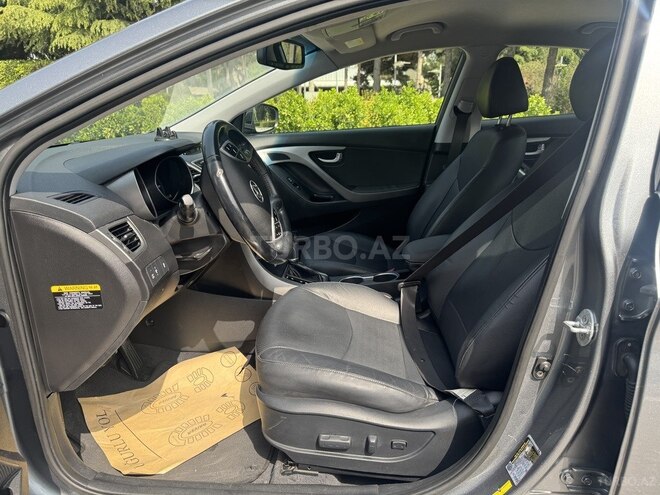 Hyundai Elantra 2015, 167,372 km - 1.8 l - Bakı