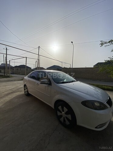 Daewoo Gentra 2013, 490,000 km - 1.5 l - Şirvan