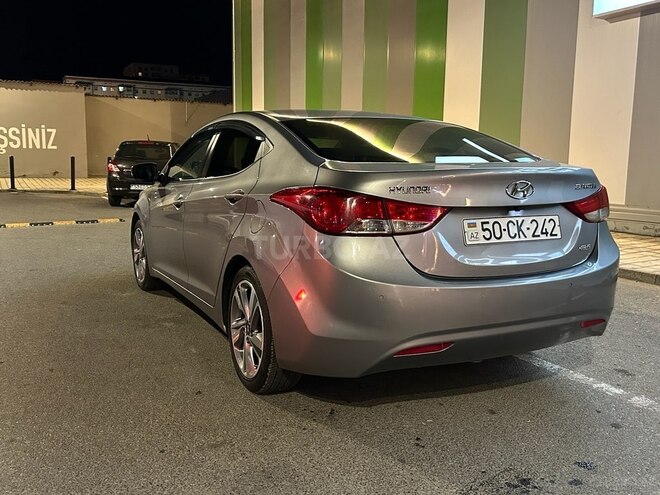 Hyundai Elantra 2013, 271,000 km - 1.8 l - Sumqayıt