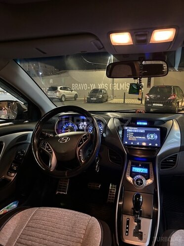 Hyundai Elantra 2013, 271,000 km - 1.8 l - Sumqayıt