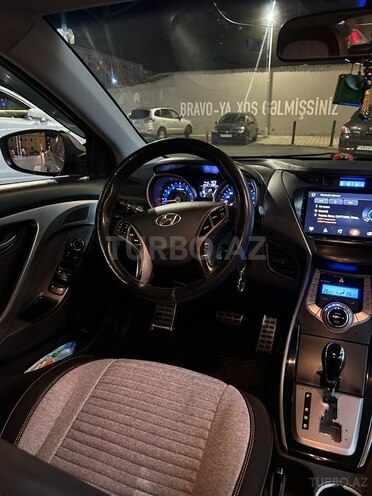 Hyundai Elantra 2013, 271,000 km - 1.8 l - Sumqayıt