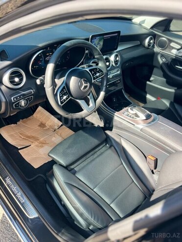 Mercedes C 220 d 4MATIC 2021, 62,000 km - 2.2 l - Bakı