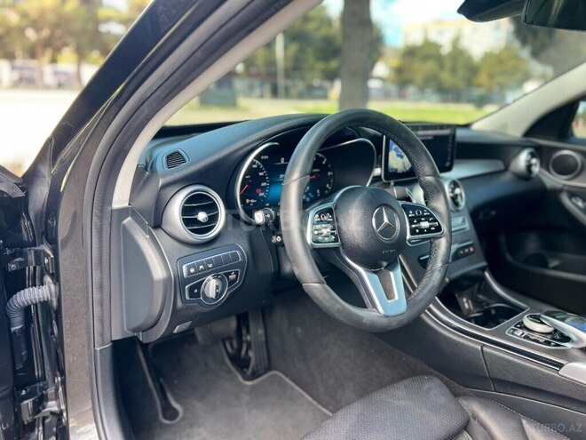 Mercedes C 220 d 4MATIC 2021, 62,000 km - 2.2 l - Bakı