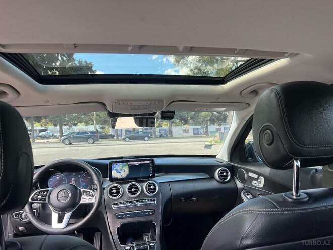 Mercedes C 220 d 4MATIC 2021, 62,000 km - 2.2 l - Bakı