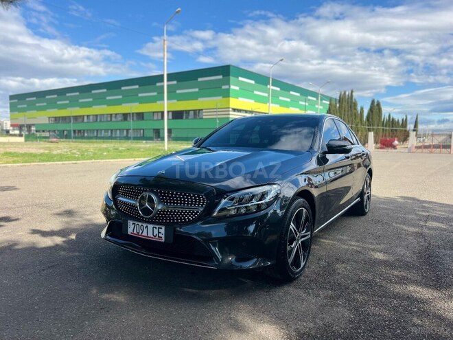 Mercedes C 220 d 4MATIC 2021, 62,000 km - 2.2 l - Bakı