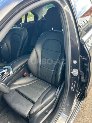 Mercedes C 220 d 4MATIC 2021, 62,000 km - 2.2 l - Bakı