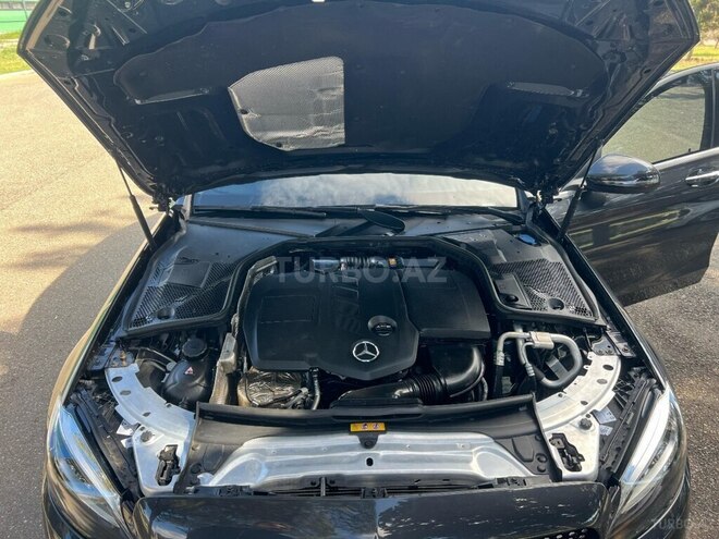 Mercedes C 220 d 4MATIC 2021, 62,000 km - 2.2 l - Bakı