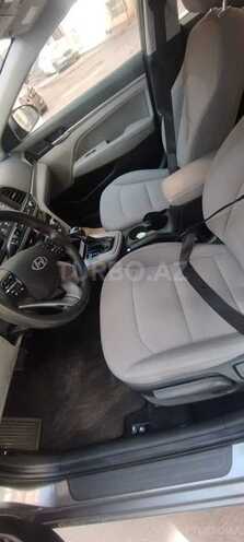 Hyundai Elantra 2019, 34,567 km - 2.0 л - Bakı