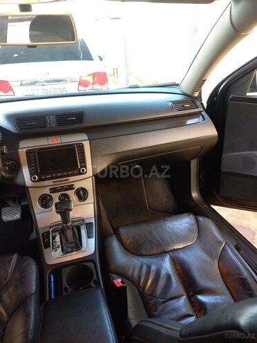 Volkswagen Passat 2006, 178,000 km - 2.0 l - Gəncə
