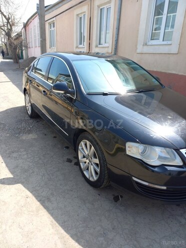 Volkswagen Passat 2006, 178,000 km - 2.0 l - Gəncə