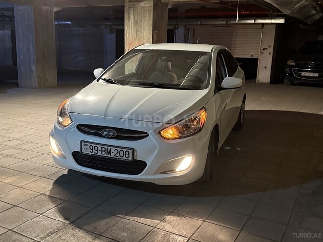 Hyundai Accent 2015, 110,000 km - 1.6 l - Bakı