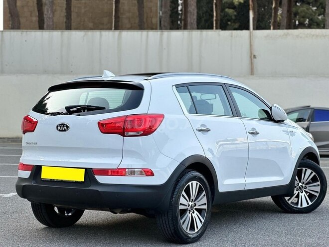 Kia Sportage 2014, 180,000 km - 2.4 l - Bakı