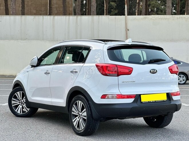 Kia Sportage 2014, 180,000 km - 2.4 l - Bakı