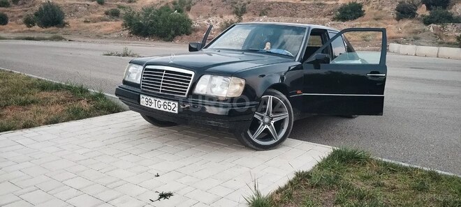 Mercedes E 230 1992, 560,000 km - 2.3 l - Bakı