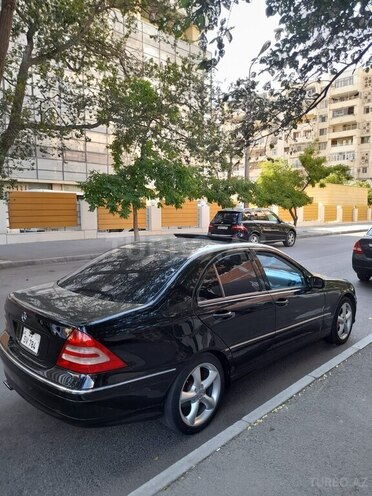 Mercedes C 180 2004, 226,000 km - 1.8 l - Bakı