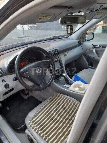 Mercedes C 180 2004, 226,000 km - 1.8 l - Bakı