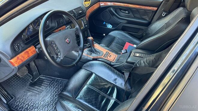 BMW Alpina  1999, 228,000 km - 4.6 l - Sumqayıt