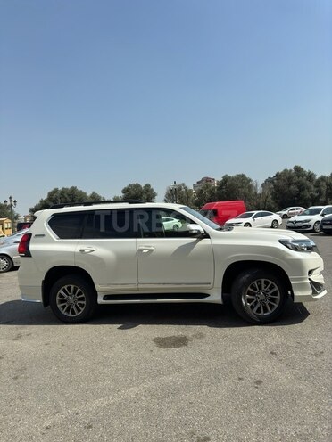 Toyota Land Cruiser Prado 2012, 101,000 km - 2.7 л - Bakı