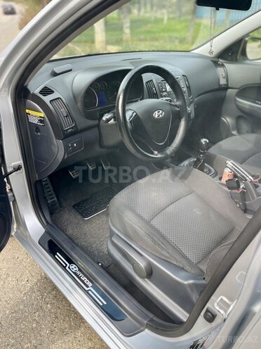 Hyundai i30 2009, 157,000 km - 1.4 л - Bakı