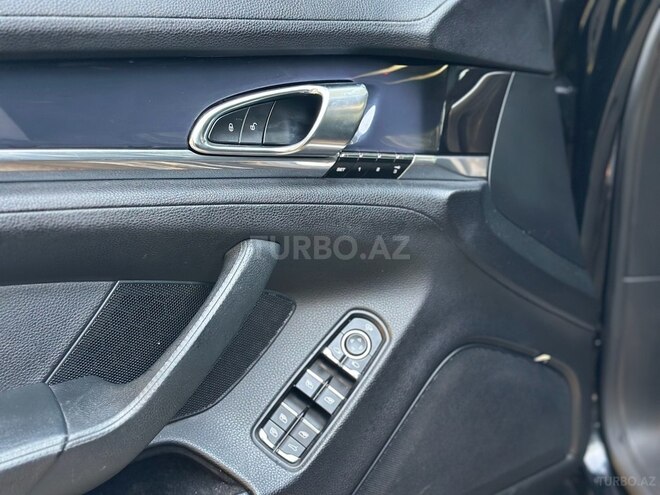 Porsche  2012, 175,000 km - 3.6 l - Gəncə