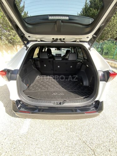 Toyota RAV4 2023, 46,000 km - 2.5 л - Bakı