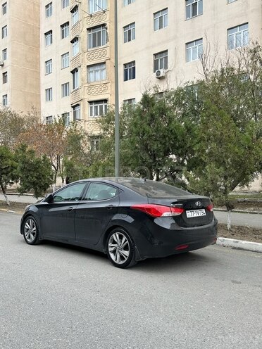 Hyundai Elantra 2012, 257,495 km - 1.8 l - Sumqayıt