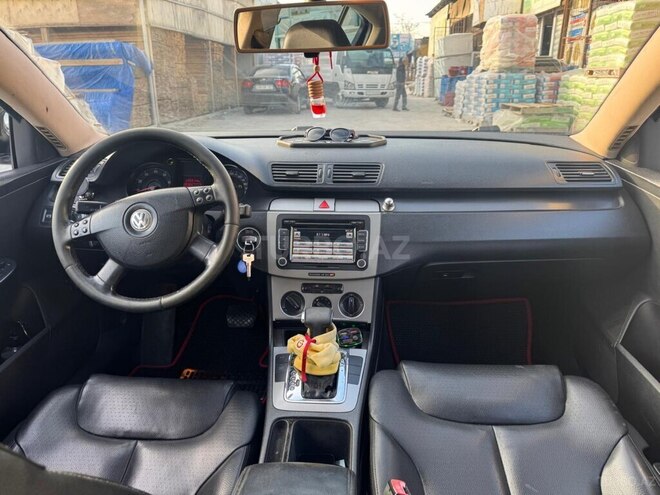 Volkswagen Passat 2005, 240,000 km - 2.0 л - Bakı